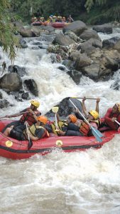 paket rafting bogor
harga rafting di bogor